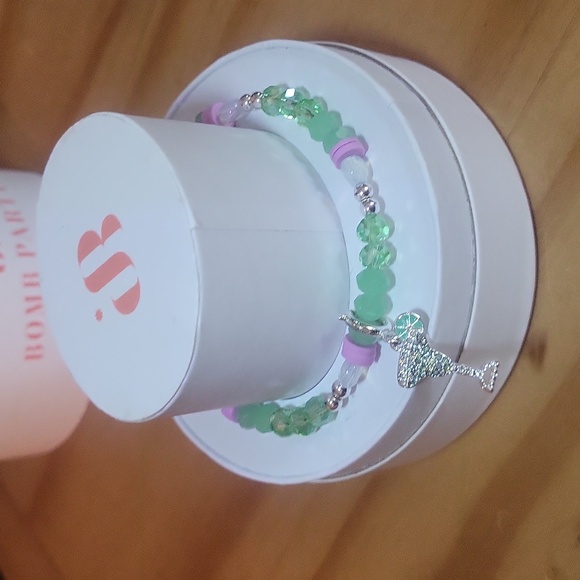 Bomb Party Puerto Rican Paradise Summer 2023 Stack - Picture 4 of 7